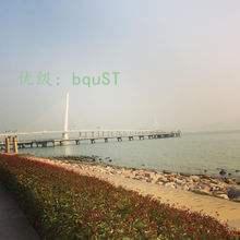 ½
